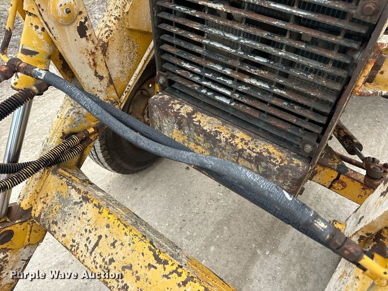 image for item EN5134 1969 Case 580CK industrial tractor