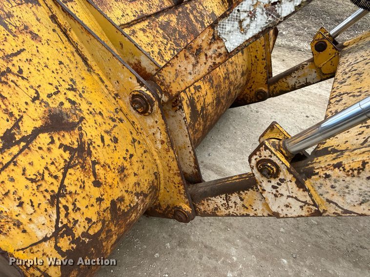 image for item EN5134 1969 Case 580CK industrial tractor