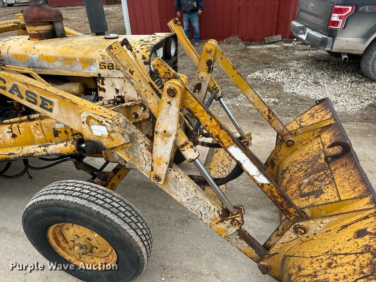 image for item EN5134 1969 Case 580CK industrial tractor
