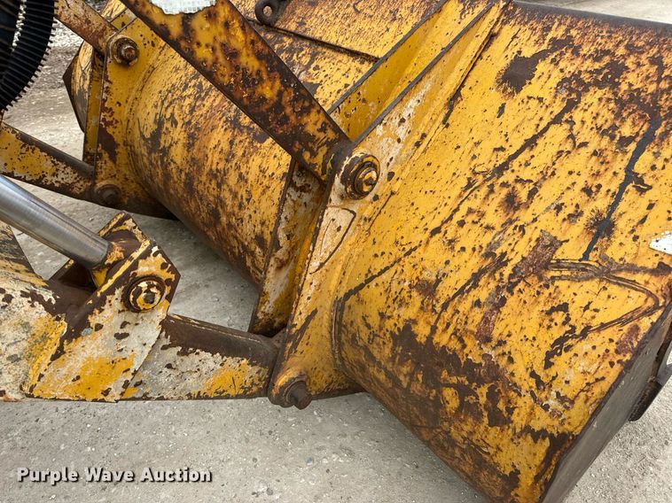 image for item EN5134 1969 Case 580CK industrial tractor