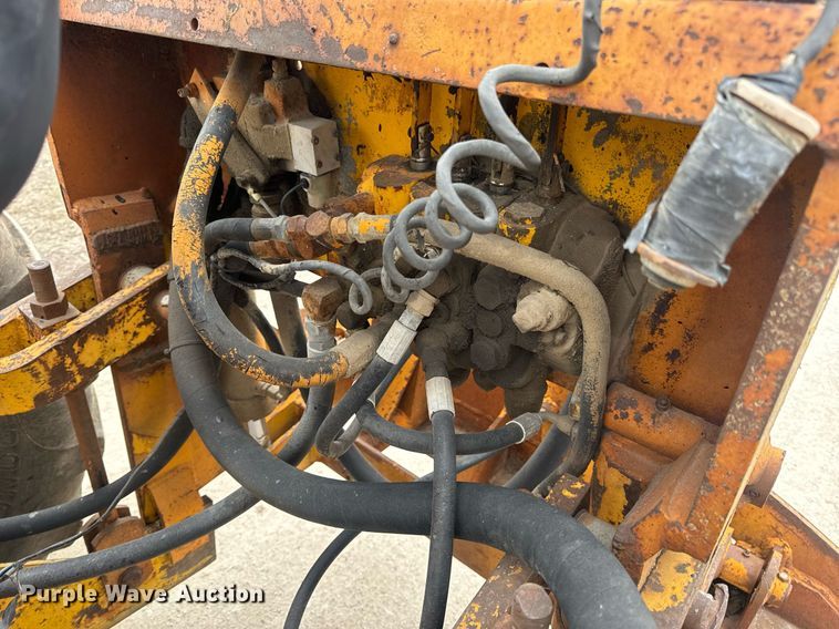 image for item EN5134 1969 Case 580CK industrial tractor