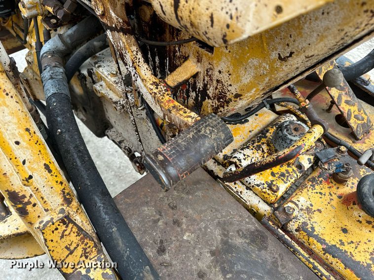 image for item EN5134 1969 Case 580CK industrial tractor