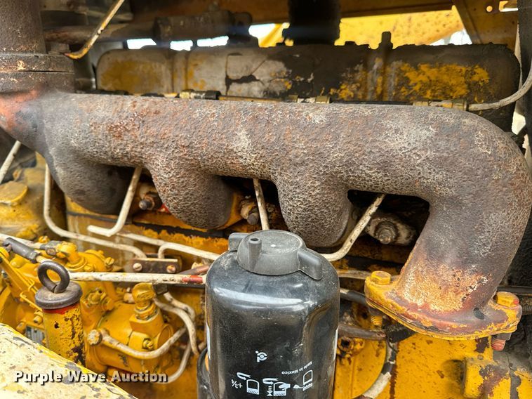 image for item EN5134 1969 Case 580CK industrial tractor