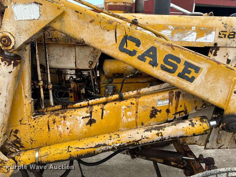 image for item EN5134 1969 Case 580CK industrial tractor