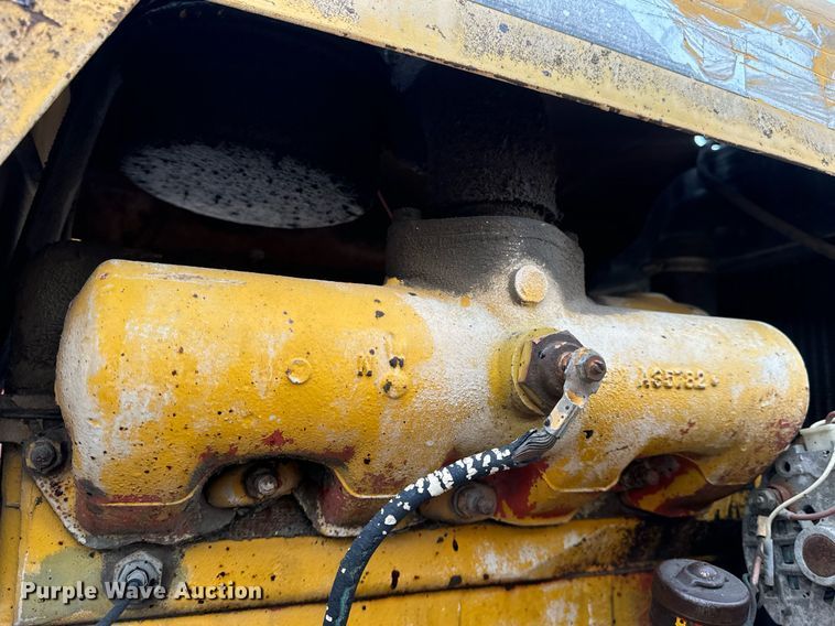 image for item EN5134 1969 Case 580CK industrial tractor