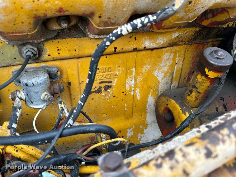 image for item EN5134 1969 Case 580CK industrial tractor