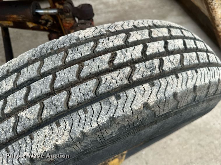 image for item EN5134 1969 Case 580CK industrial tractor