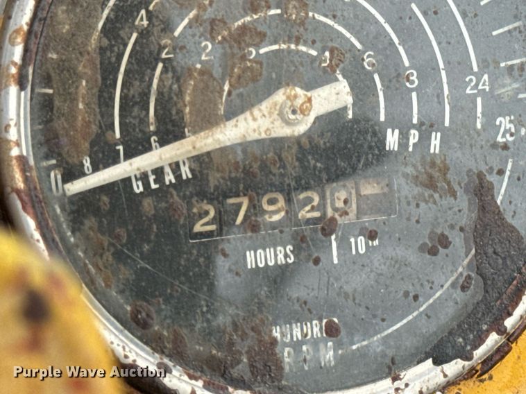 image for item EN5134 1969 Case 580CK industrial tractor