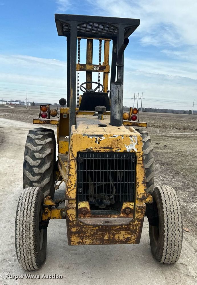 image for item EN5135 1973 Case 584CK forklift