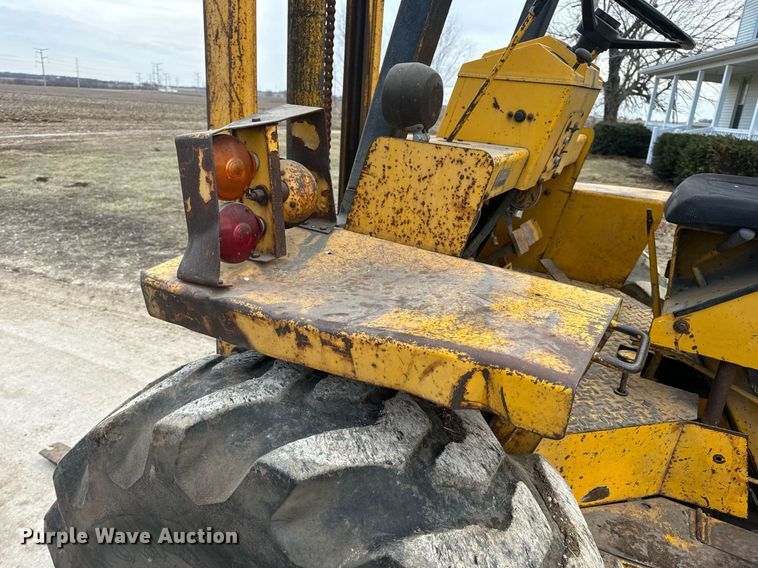 image for item EN5135 1973 Case 584CK forklift