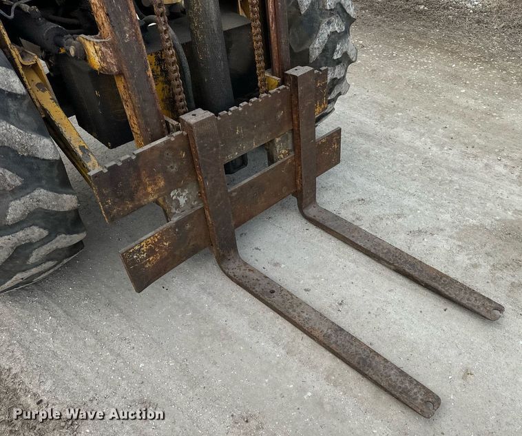 image for item EN5135 1973 Case 584CK forklift