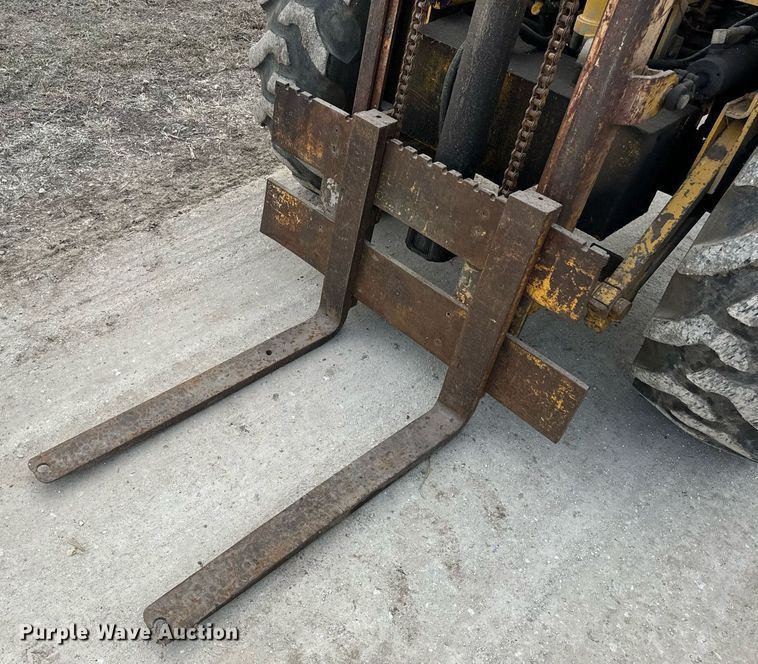 image for item EN5135 1973 Case 584CK forklift