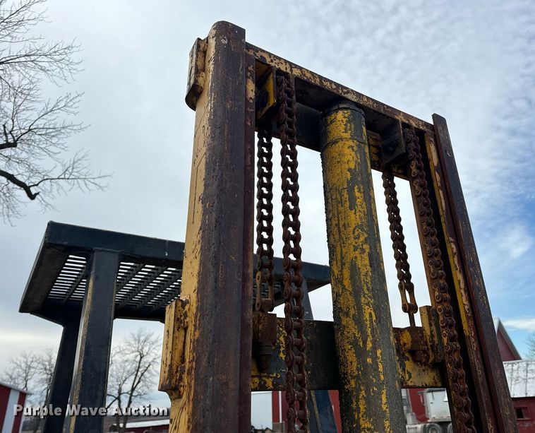 image for item EN5135 1973 Case 584CK forklift