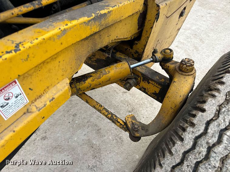 image for item EN5135 1973 Case 584CK forklift