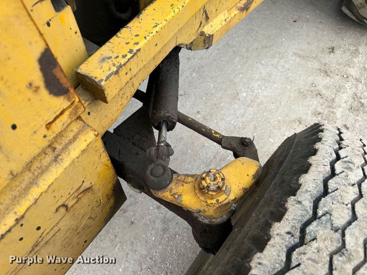 image for item EN5135 1973 Case 584CK forklift