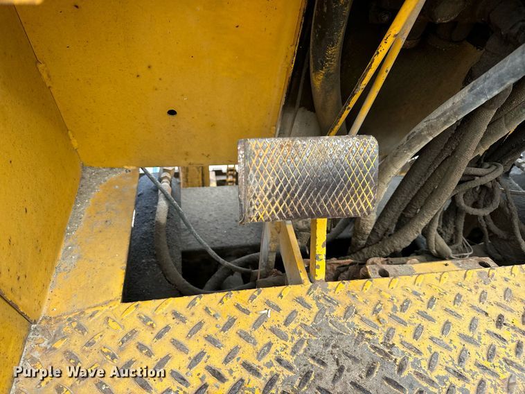 image for item EN5135 1973 Case 584CK forklift