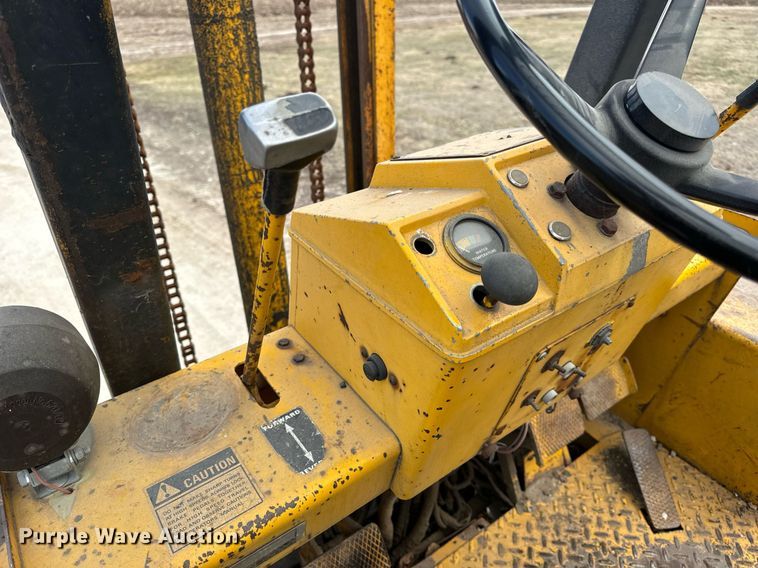 image for item EN5135 1973 Case 584CK forklift