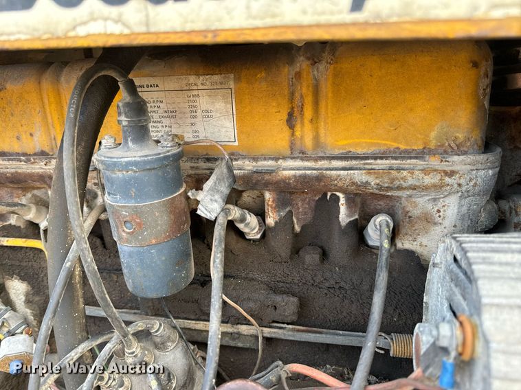 image for item EN5135 1973 Case 584CK forklift