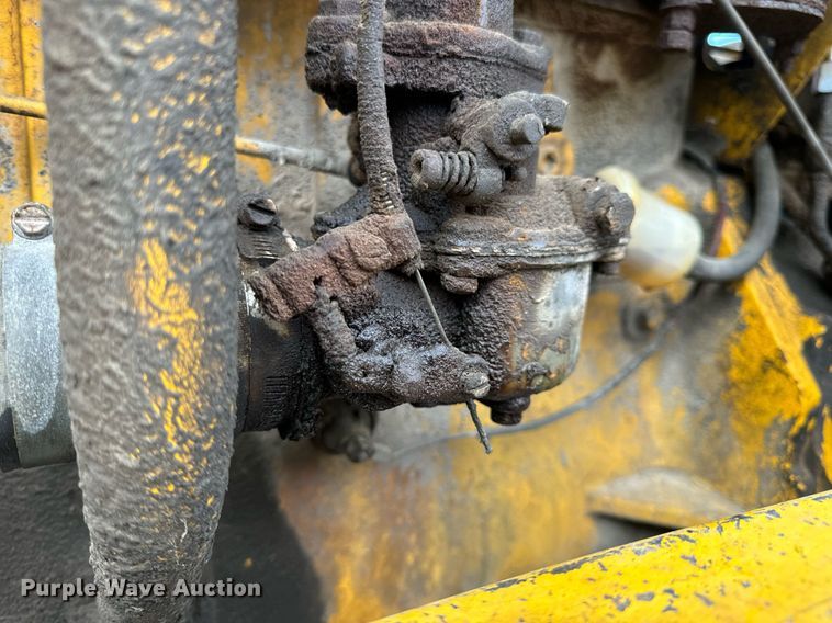 image for item EN5135 1973 Case 584CK forklift