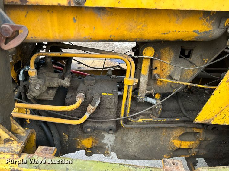 image for item EN5135 1973 Case 584CK forklift