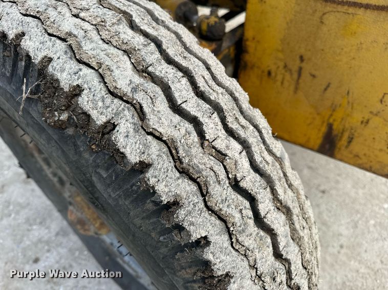 image for item EN5135 1973 Case 584CK forklift