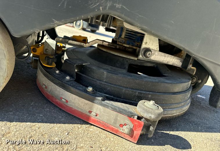 image for item EN5141 2017 Nilfisk SC1500 X20D Ecoflex floor scrubber