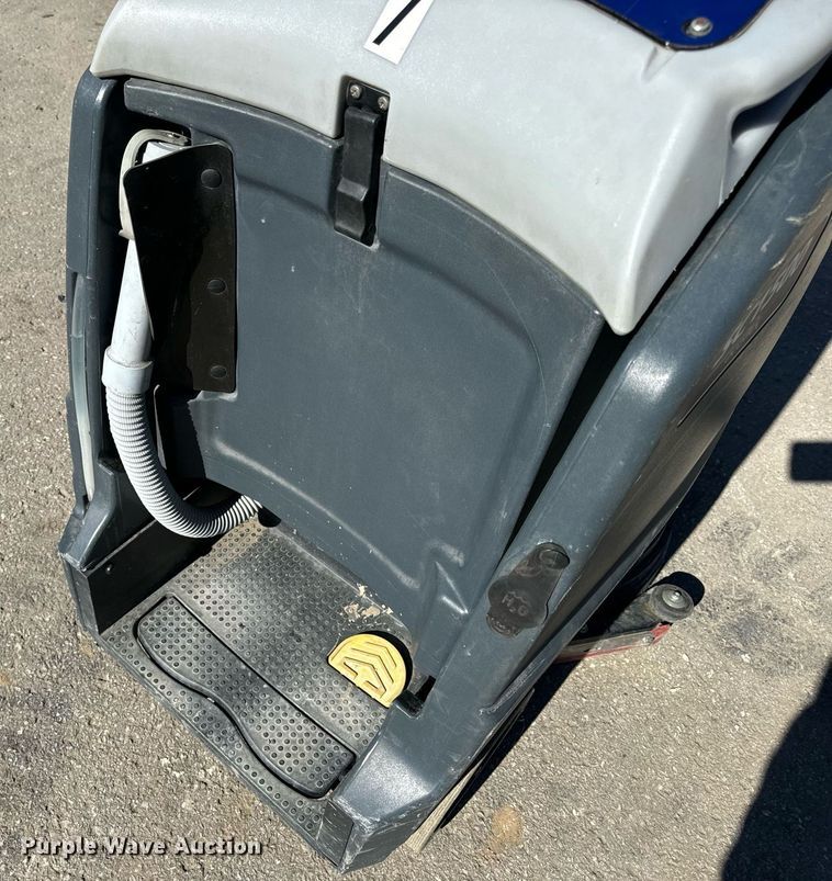 image for item EN5141 2017 Nilfisk SC1500 X20D Ecoflex floor scrubber