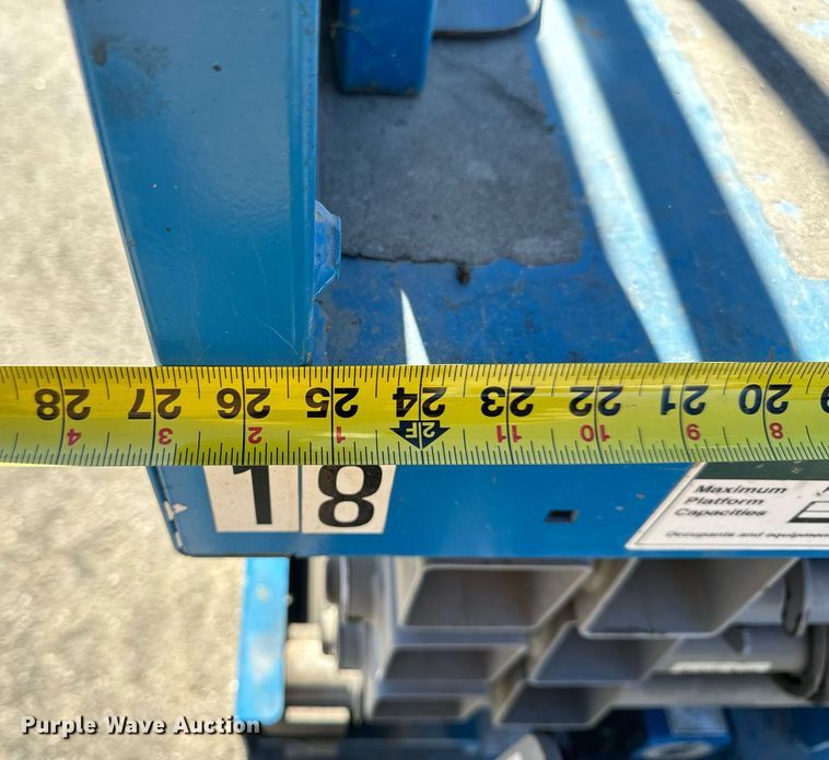 image for item EN5142 2016 Genie GS-1930 scissor lift