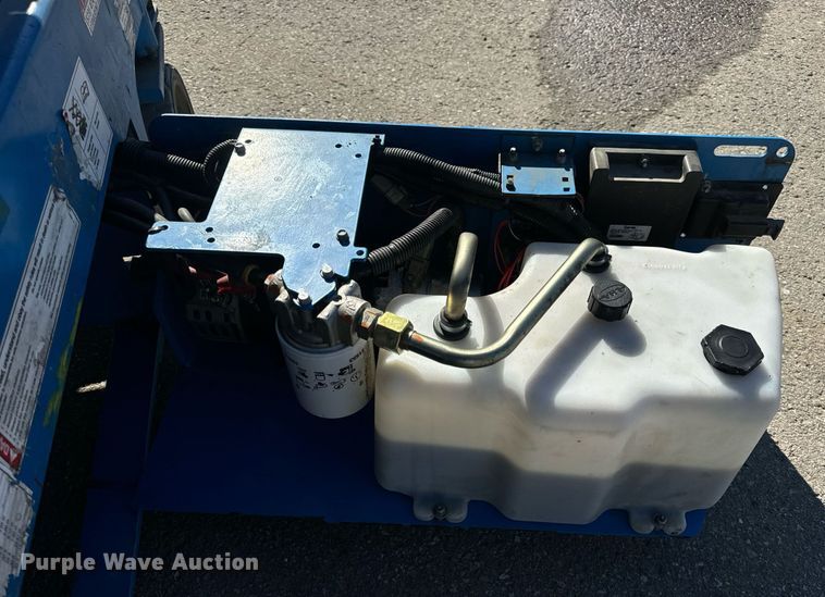 image for item EN5142 2016 Genie GS-1930 scissor lift