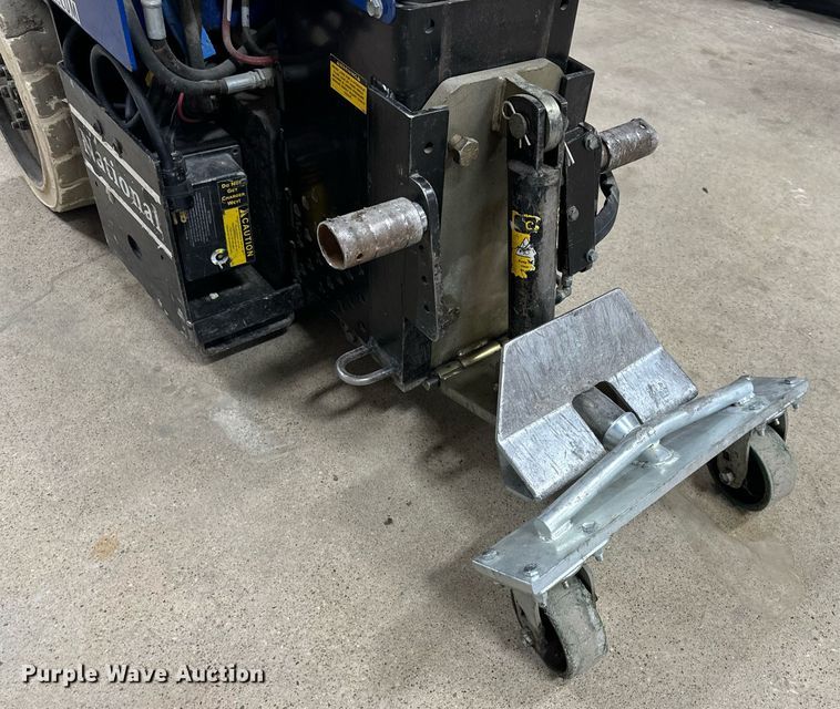 image for item EN5143 2013 National Flooring floor scraper