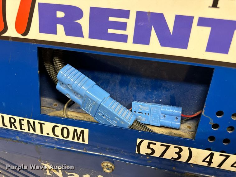 image for item EN5143 2013 National Flooring floor scraper