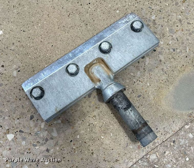 image for item EN5143 2013 National Flooring floor scraper