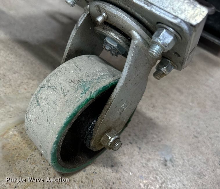 image for item EN5143 2013 National Flooring floor scraper