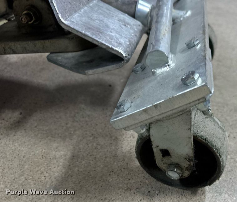 image for item EN5143 2013 National Flooring floor scraper