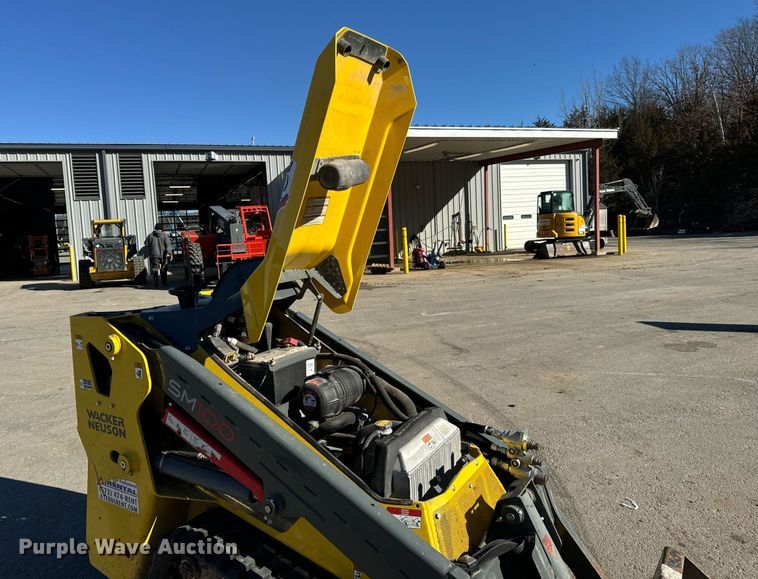 image for item EN5146 2023 Wacker Neuson SM100 compact utility loader