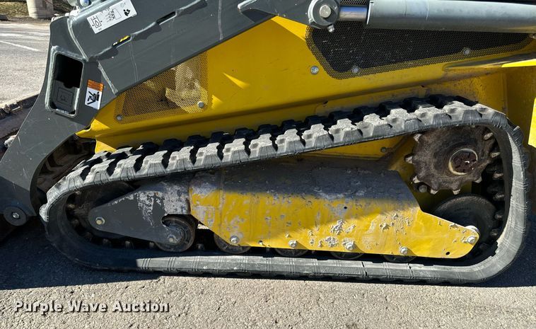 image for item EN5146 2023 Wacker Neuson SM100 compact utility loader