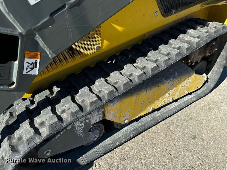 image for item EN5146 2023 Wacker Neuson SM100 compact utility loader