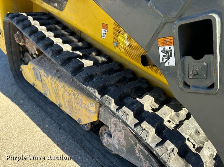 image for item EN5146 2023 Wacker Neuson SM100 compact utility loader