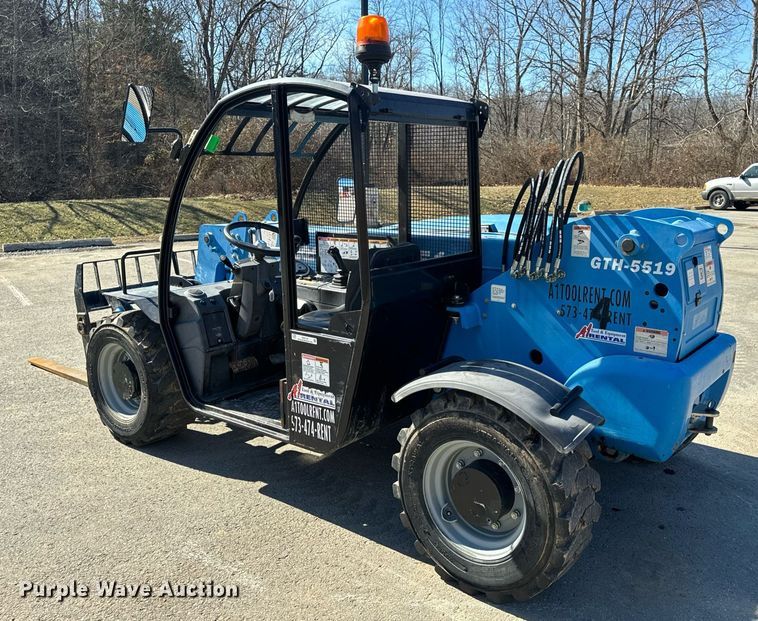 image for item EN5147 2015 Genie GTH-5519 telehandler