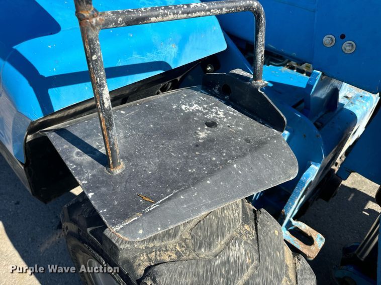 image for item EN5147 2015 Genie GTH-5519 telehandler