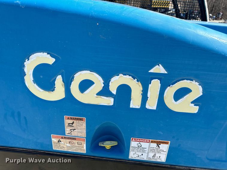 image for item EN5147 2015 Genie GTH-5519 telehandler