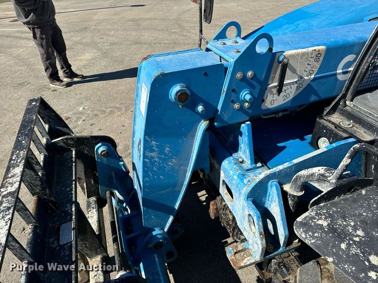 image for item EN5147 2015 Genie GTH-5519 telehandler
