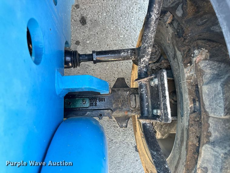 image for item EN5147 2015 Genie GTH-5519 telehandler