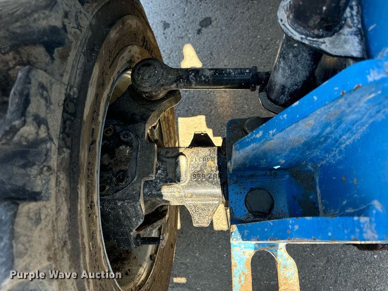 image for item EN5147 2015 Genie GTH-5519 telehandler