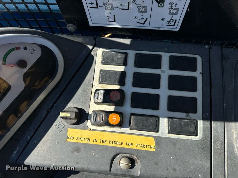 image for item EN5147 2015 Genie GTH-5519 telehandler