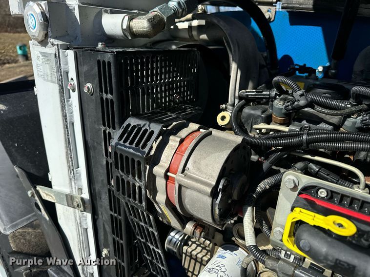 image for item EN5147 2015 Genie GTH-5519 telehandler