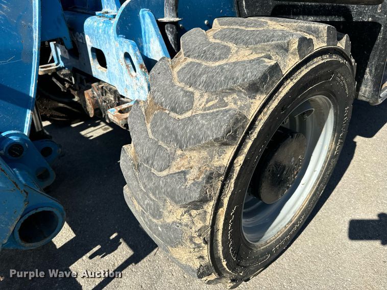 image for item EN5147 2015 Genie GTH-5519 telehandler