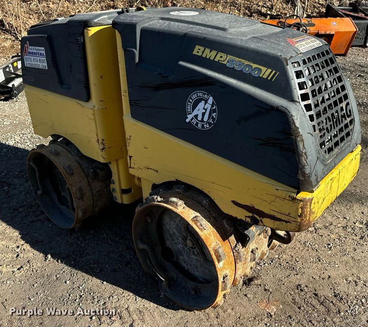 image for item EN5148 2011 Bomag BMP8500 trench compactor