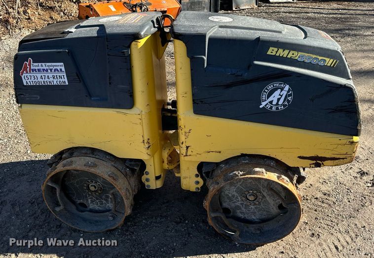 image for item EN5148 2011 Bomag BMP8500 trench compactor