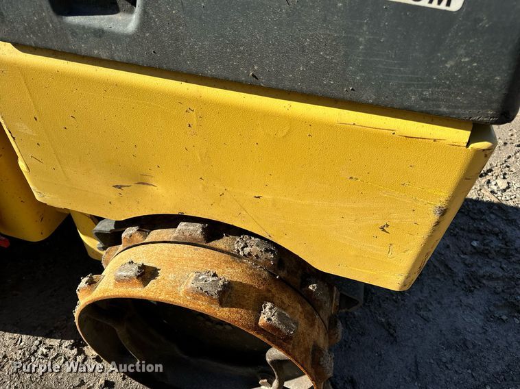 image for item EN5148 2011 Bomag BMP8500 trench compactor